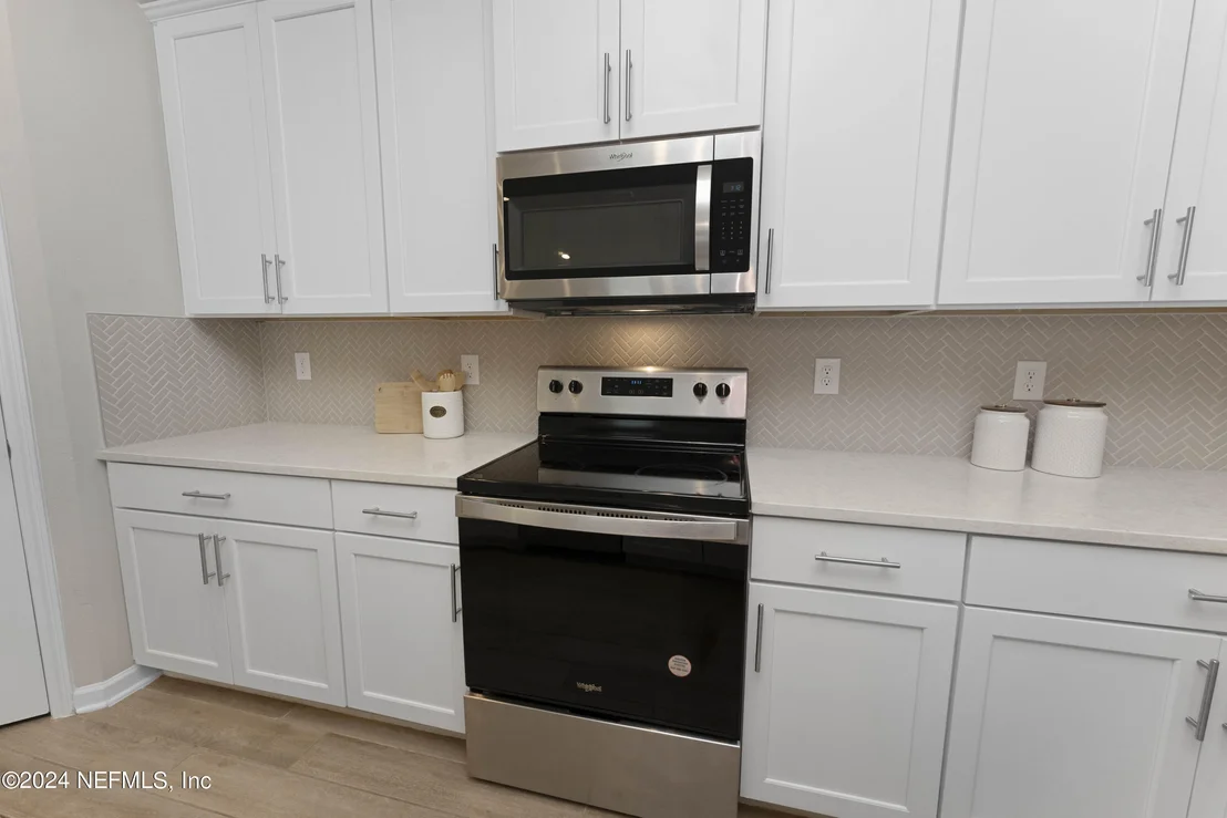 Photo of 65985 EDGEWATER Drive
