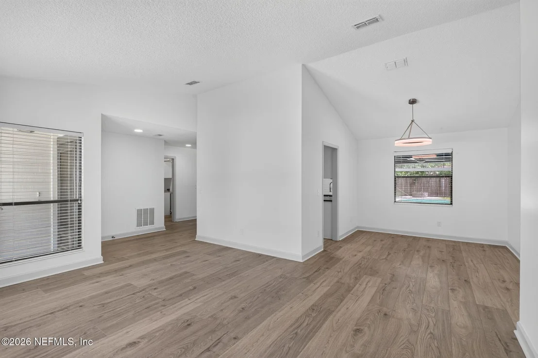 Photo of 12407 VALPARISO Trail