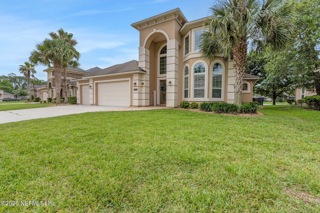 Photo of 137 ELLSWORTH Circle