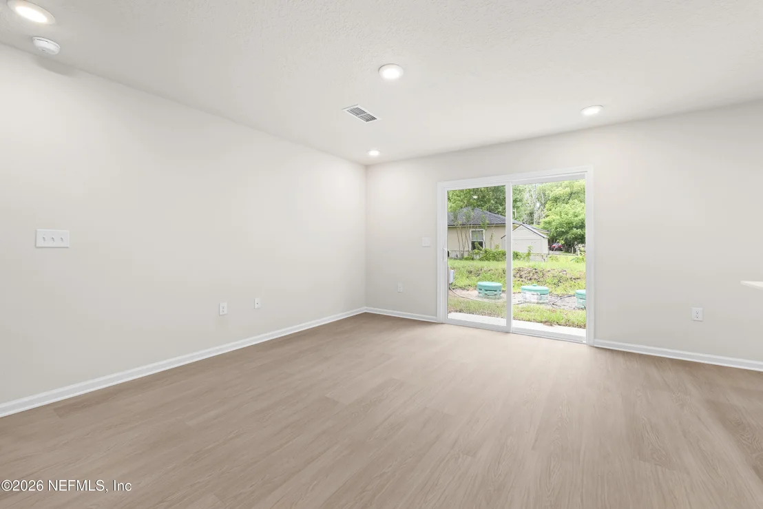 Photo of 1004 STARK Street