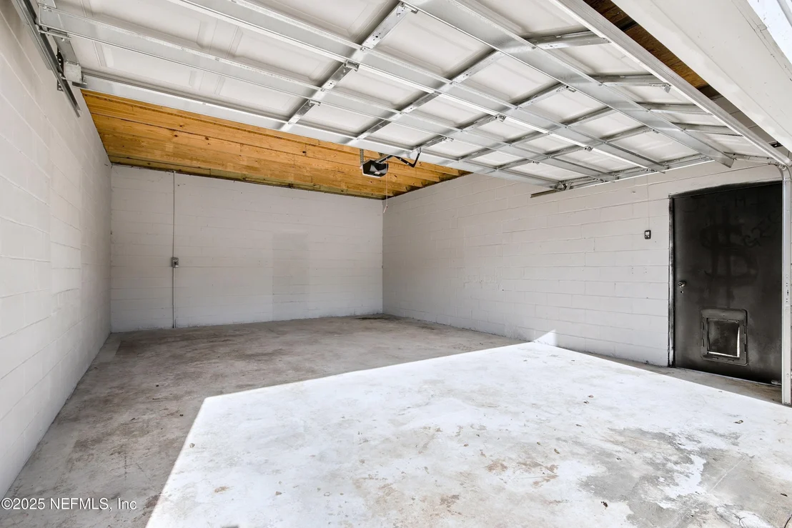 Photo of 2123 SAUL Drive
