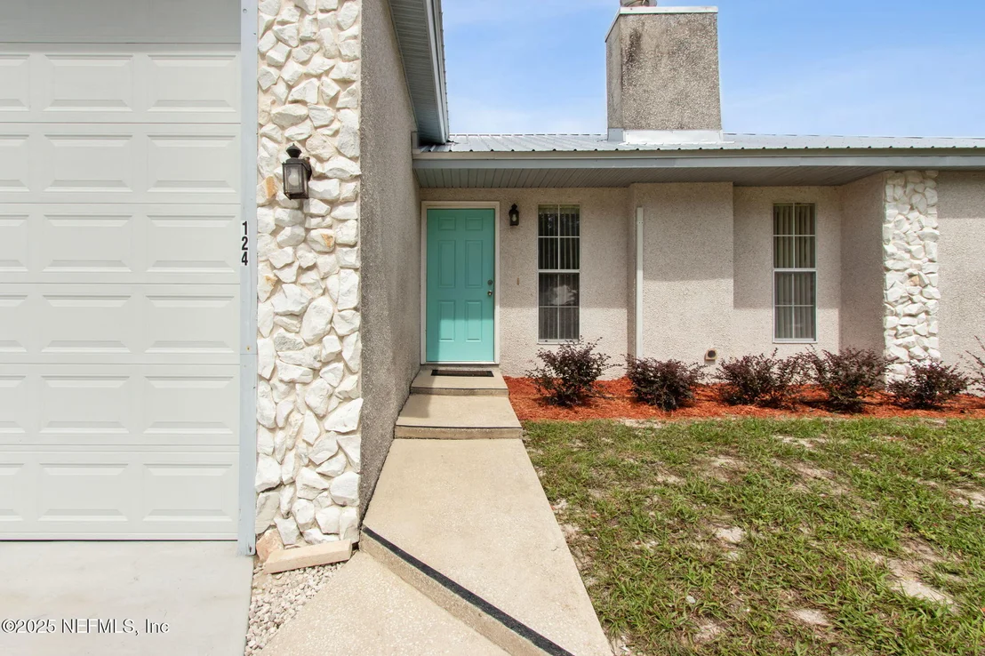 Photo of 124 CAPTAINS POINTE Circle