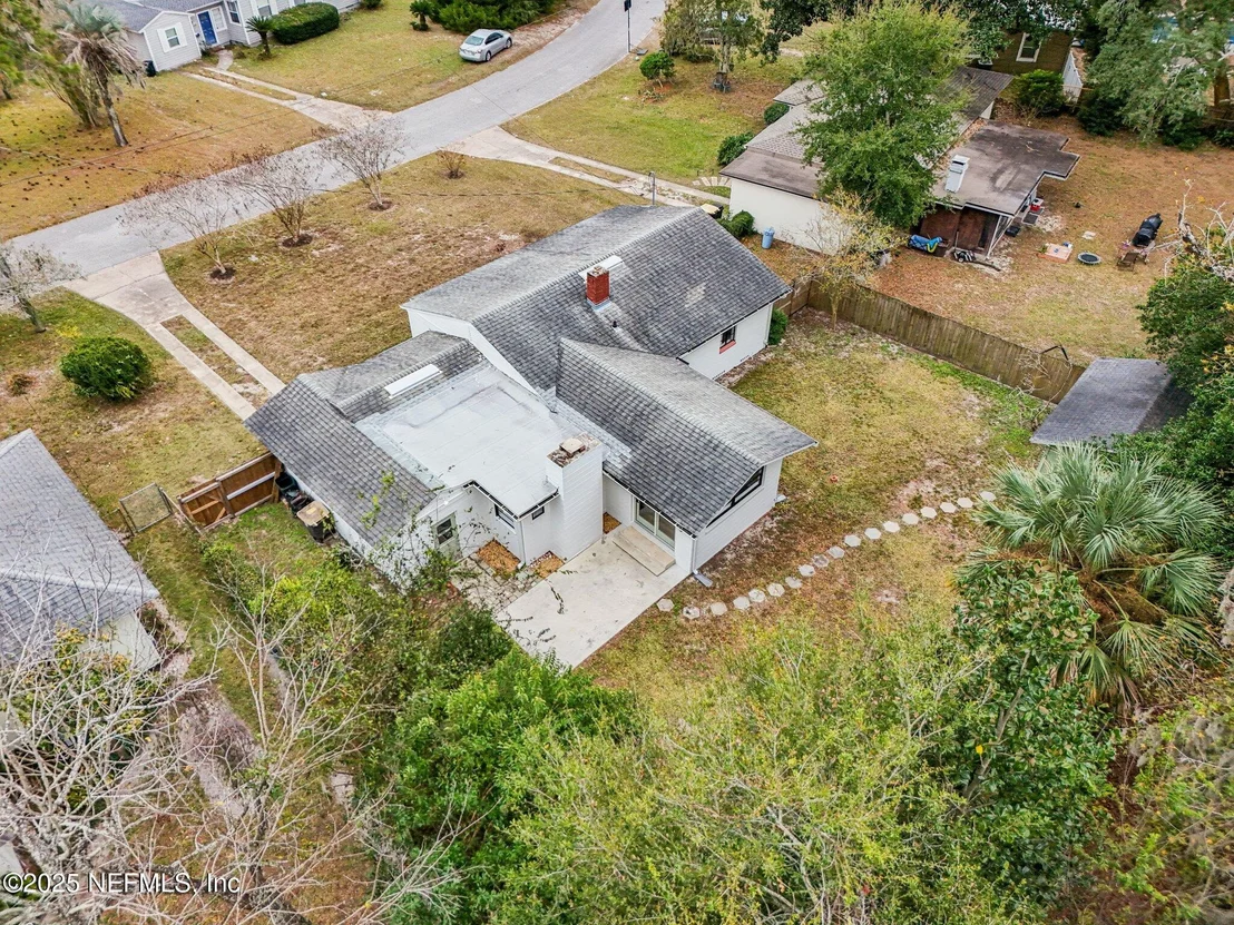 Photo of 5753 CRESTVIEW Road