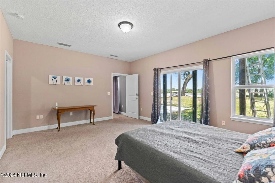 Photo of 1061 CEDAR BAY Road