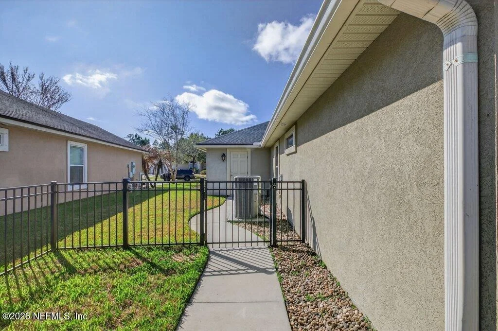 Photo of 109 CUMMER Way