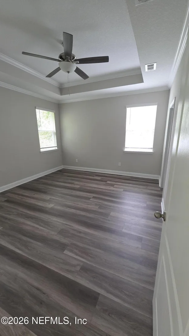 Photo of 261 GREENWAY Lane