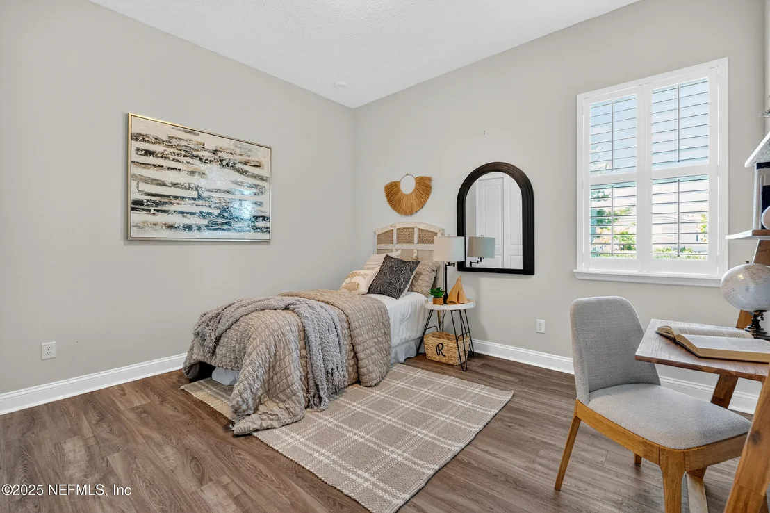 Photo of 243 PINELLAS Way