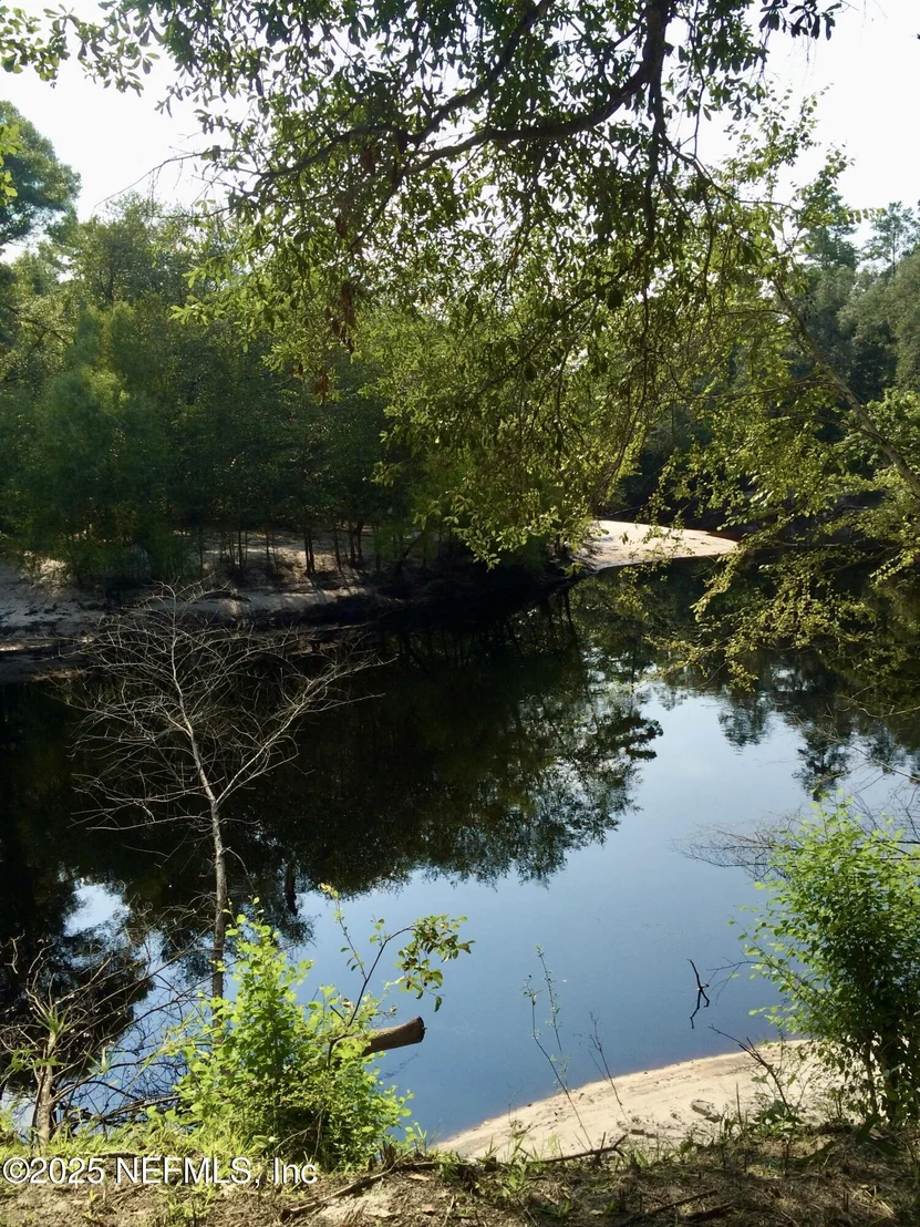 Photo of 14079 DUNROVEN Drive