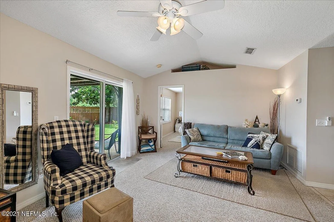 Photo of 440 ISLAND VIEW Circle