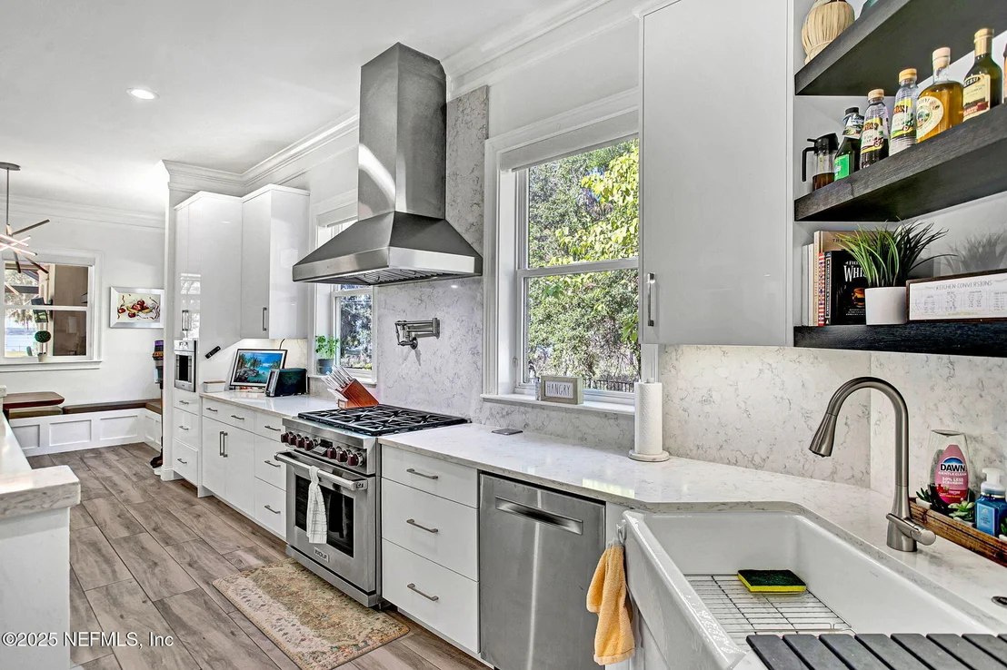 Photo of 13224 MANDARIN Road