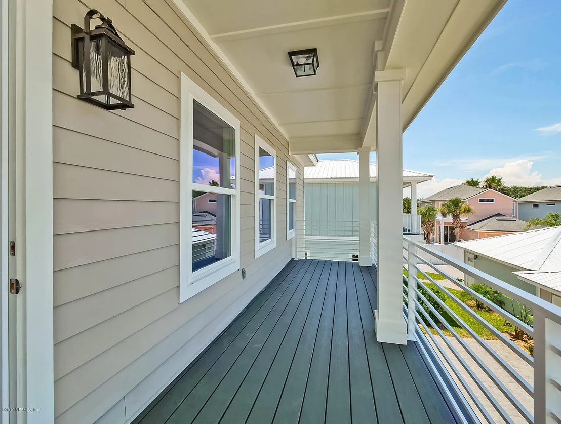 Photo of 230 DAVIS Street