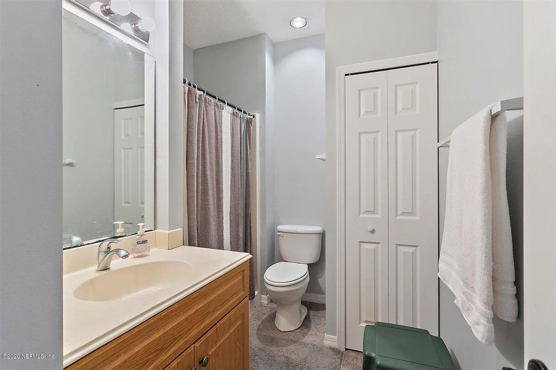 Photo of 8205 OAK BLUFF Road
