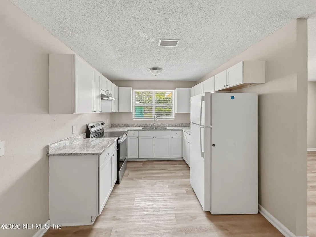 Photo of 5233 DALLEN LEA Drive