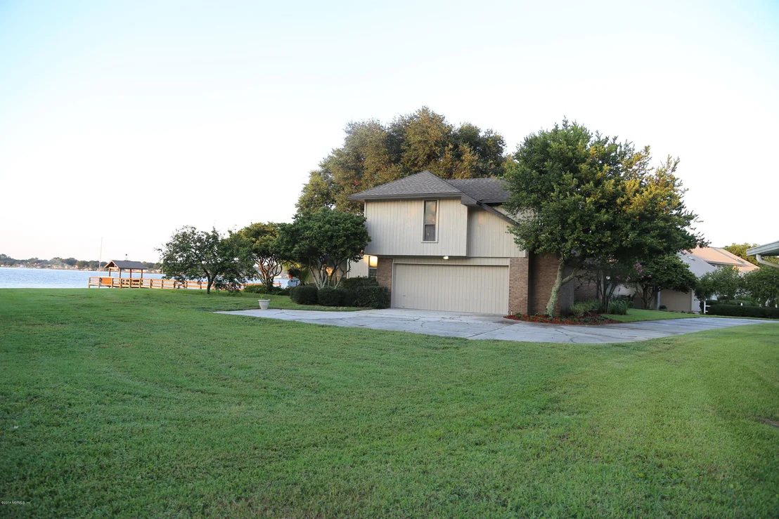 Photo of 5059 Mariners Point Drive
