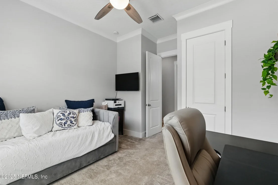 Photo of 9918 FILAMENT Boulevard