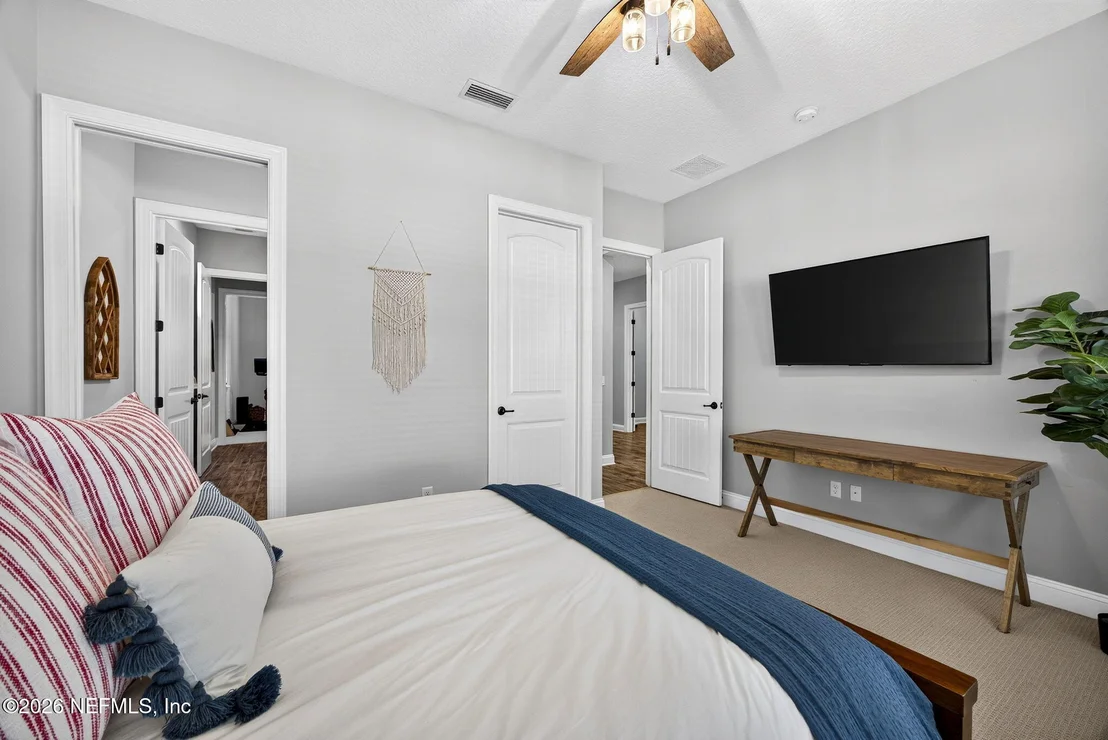 Photo of 215 FRESHWATER Drive