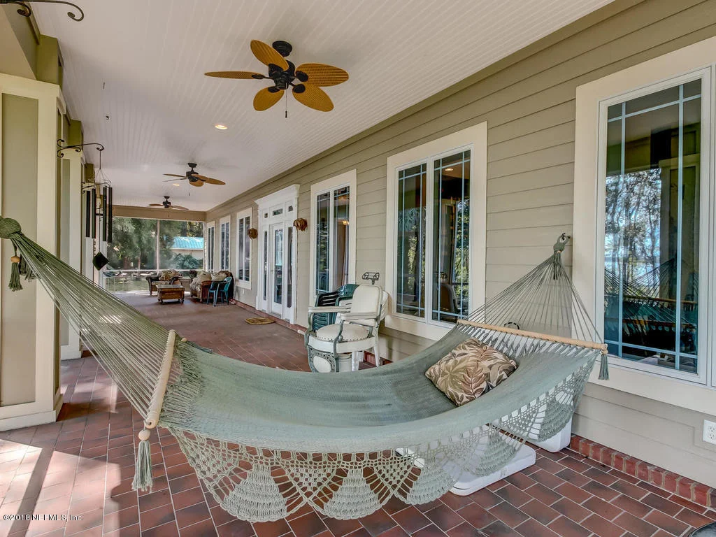 Photo of 595 W RIVER Road