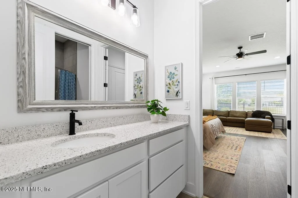 Photo of 638 WINDLEY Drive