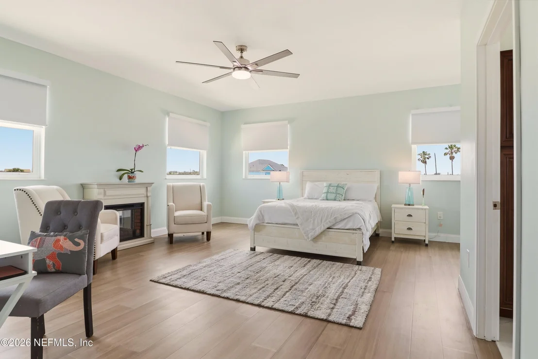 Photo of 5900 COSTANERO Road