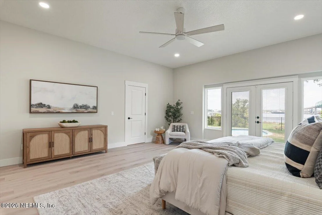 Photo of 3845 HARBOR Drive