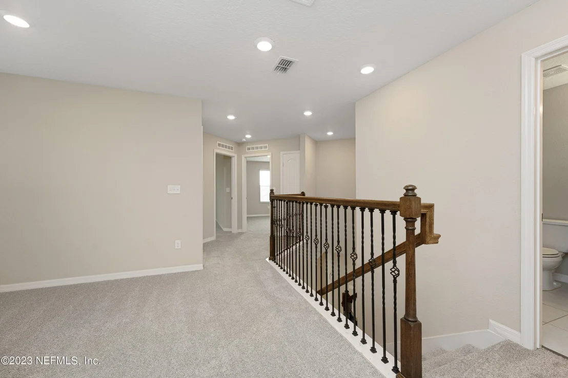 Photo of 207 BRYBAR Drive