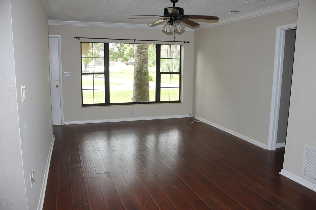 Photo of 1241 JOHNS Drive