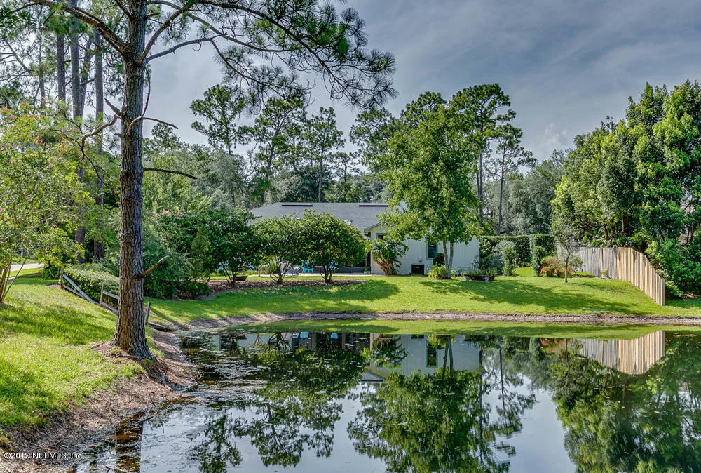 Photo of 12349 LEAFY TREE Lane
