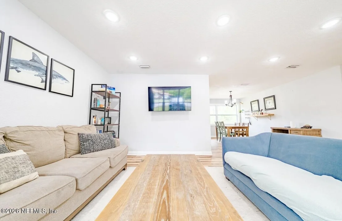 Photo of 2535 HAZEL Drive