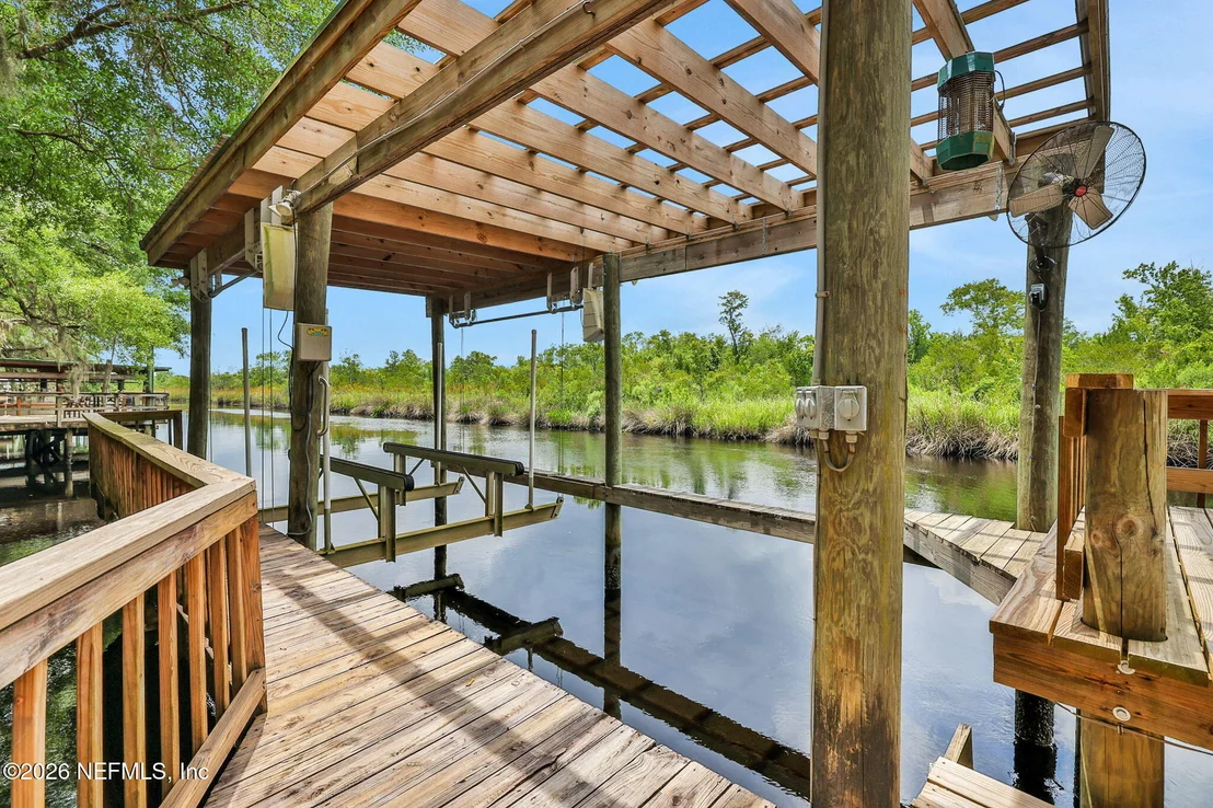 Photo of 86183 MEADOWFIELD BLUFFS Road