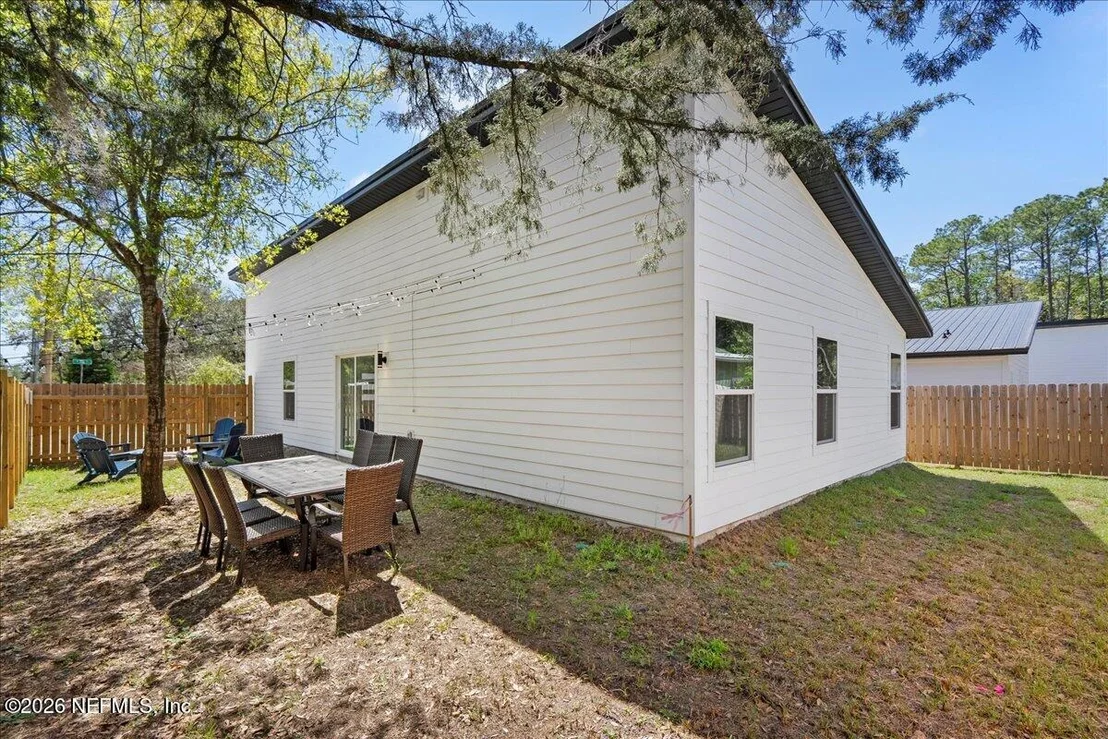 Photo of 800 9TH Street