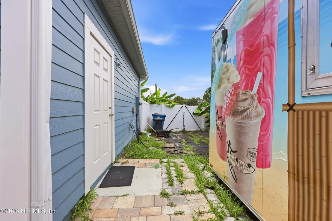 Photo of 13 VERDURE Street