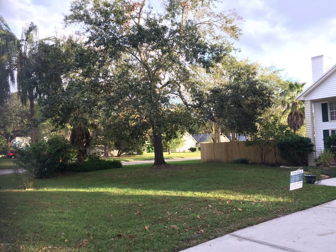 Photo of 418 HARVEST BEND Drive
