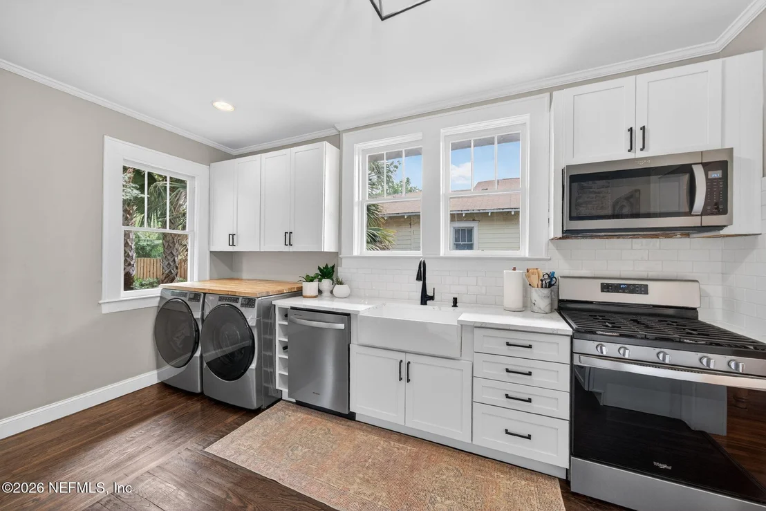Photo of 1418 WOLFE Street
