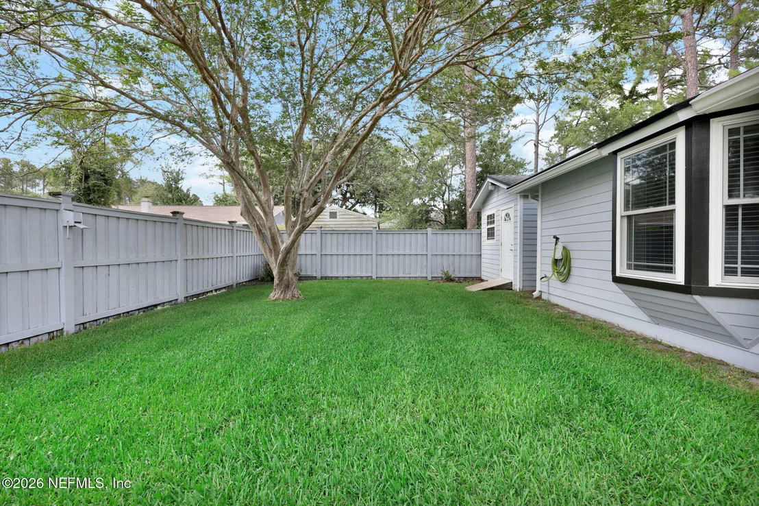 Photo of 10164 BEAR VALLEY Road