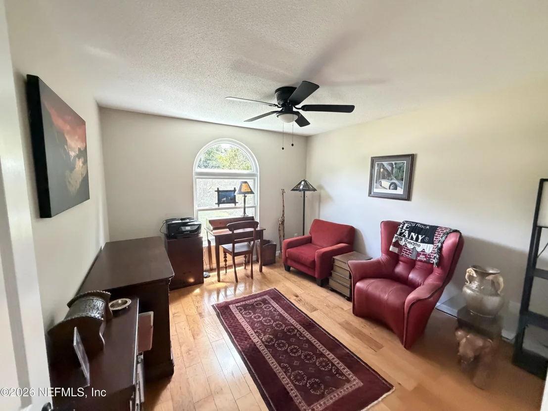 Photo of 638 ALEIDA Drive