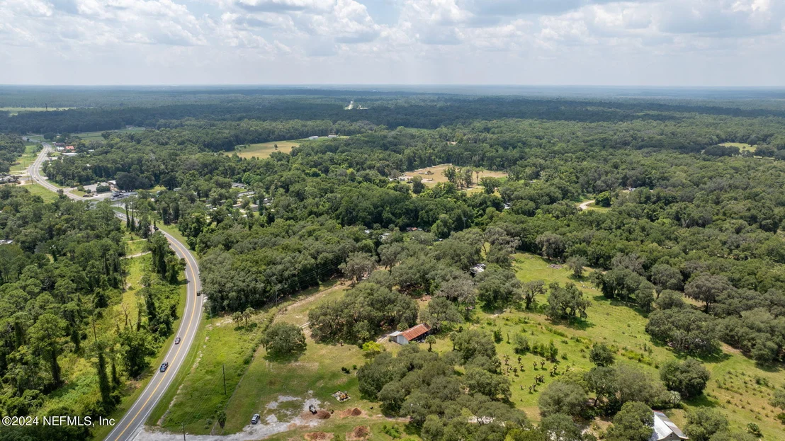 Photo of 1119 S HIGHWAY 17
