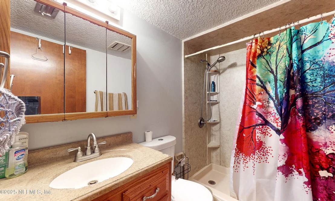Photo of 2860 RAVINES Road