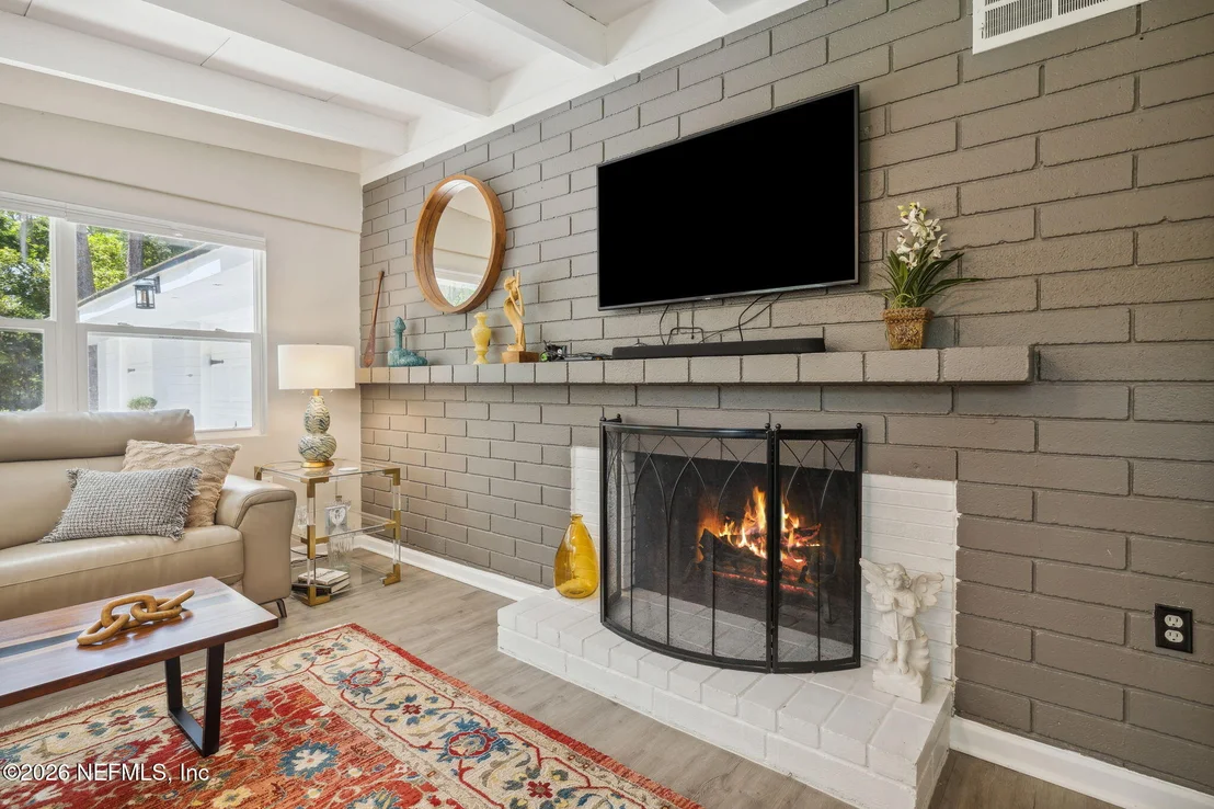 Photo of 13112 MANDARIN Road