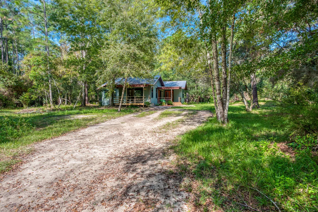 Photo of 7021 CATLETT Road
