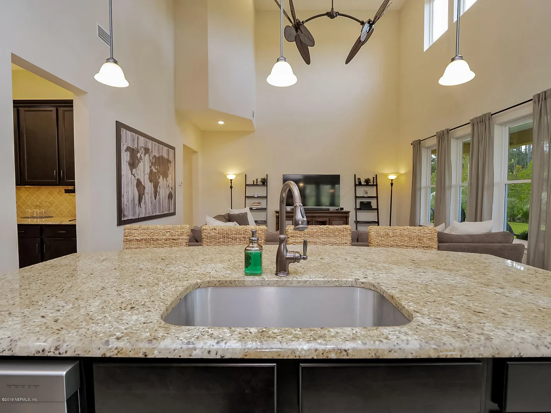 Photo of 383 EAGLE ROCK Drive