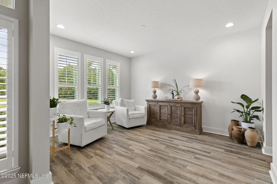 Photo of 178 EDISTO Place