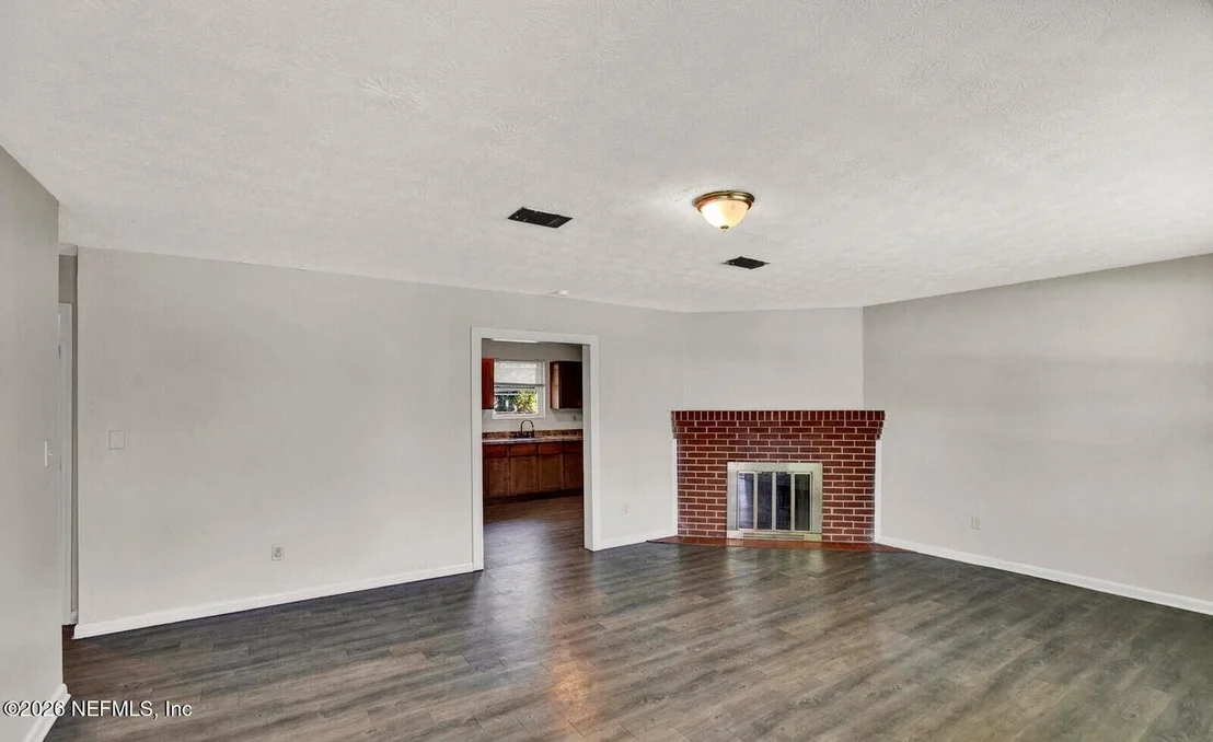 Photo of 5013 CHIVALRY Drive