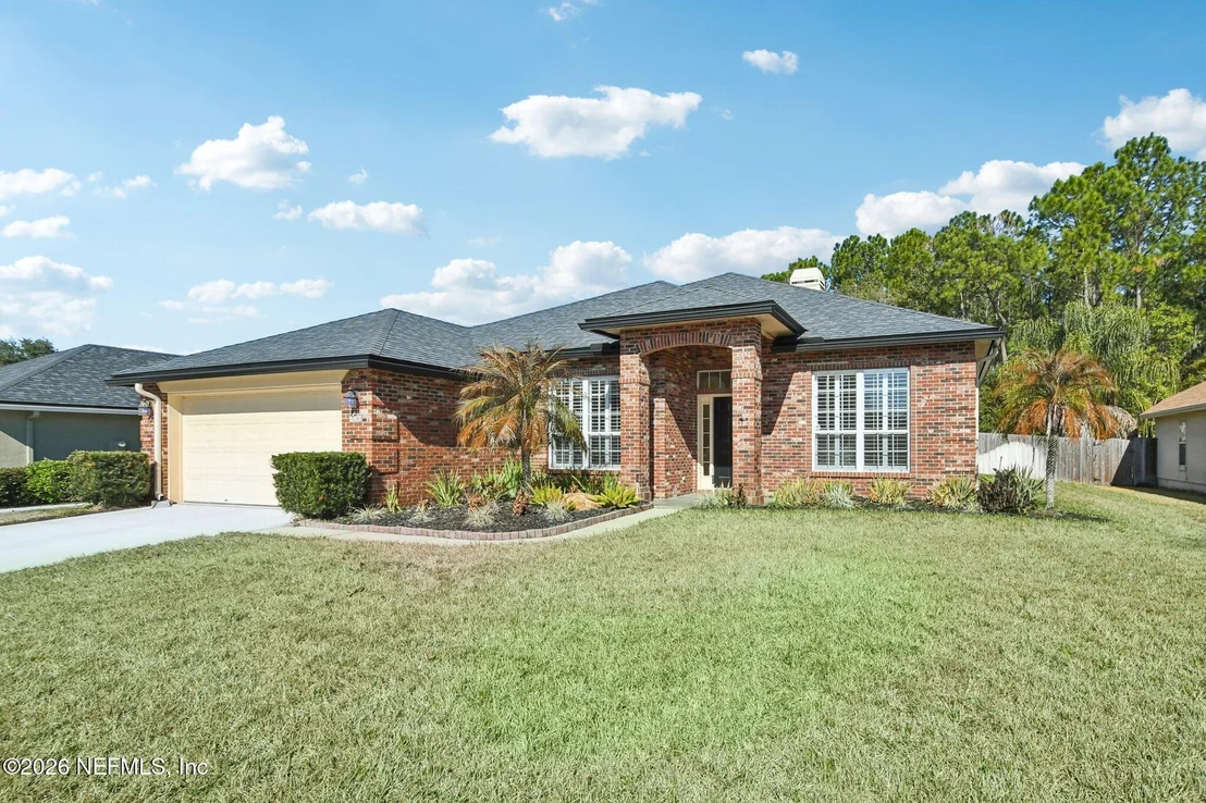 Photo of 145 LAKE RUN Boulevard