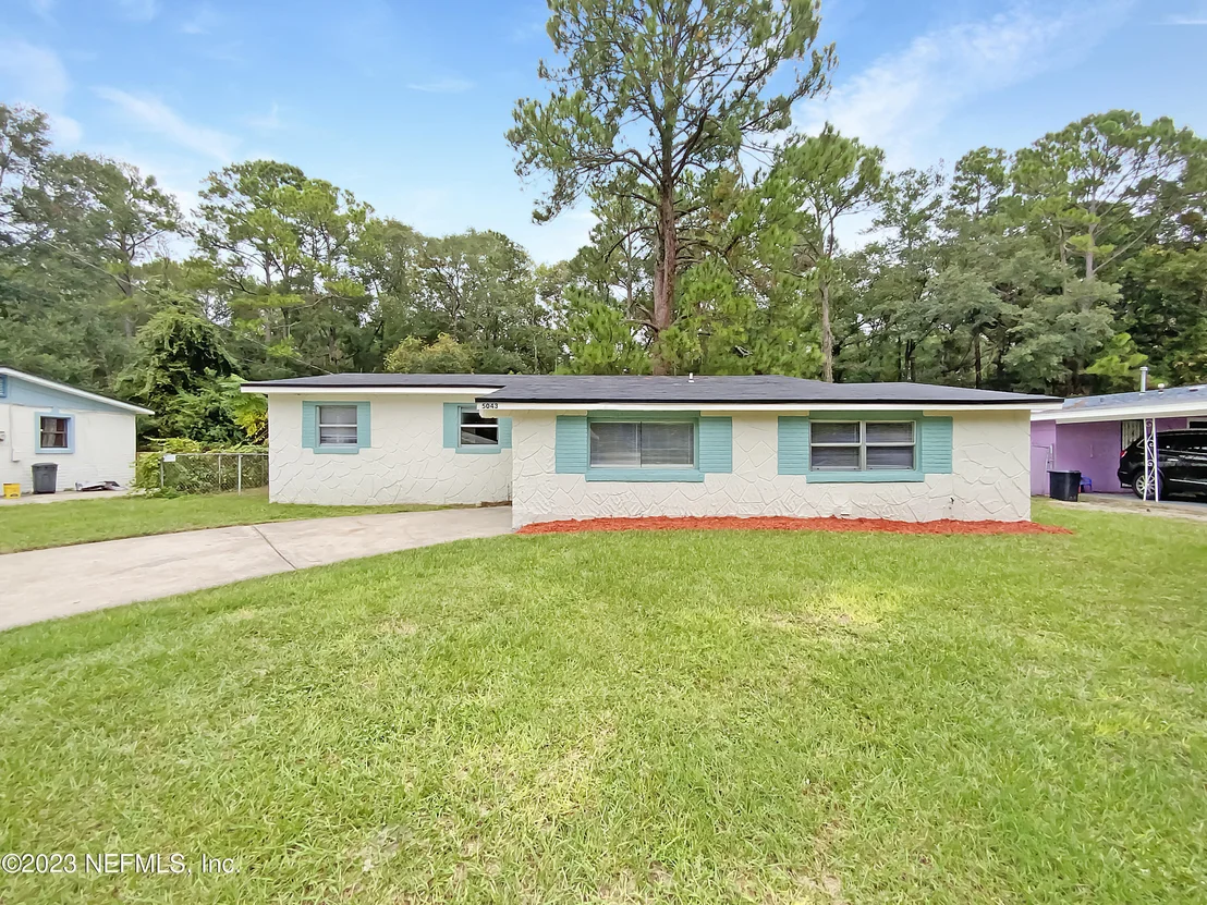 Photo of 5043 ARROWSMITH Road