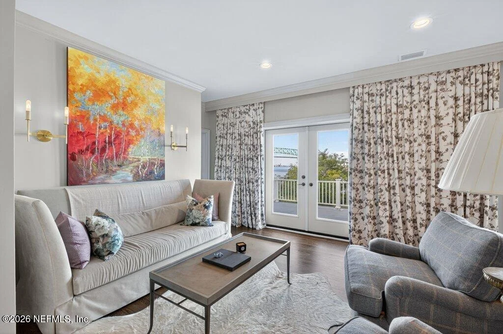 Photo of 4626 RIVER POINT Road W