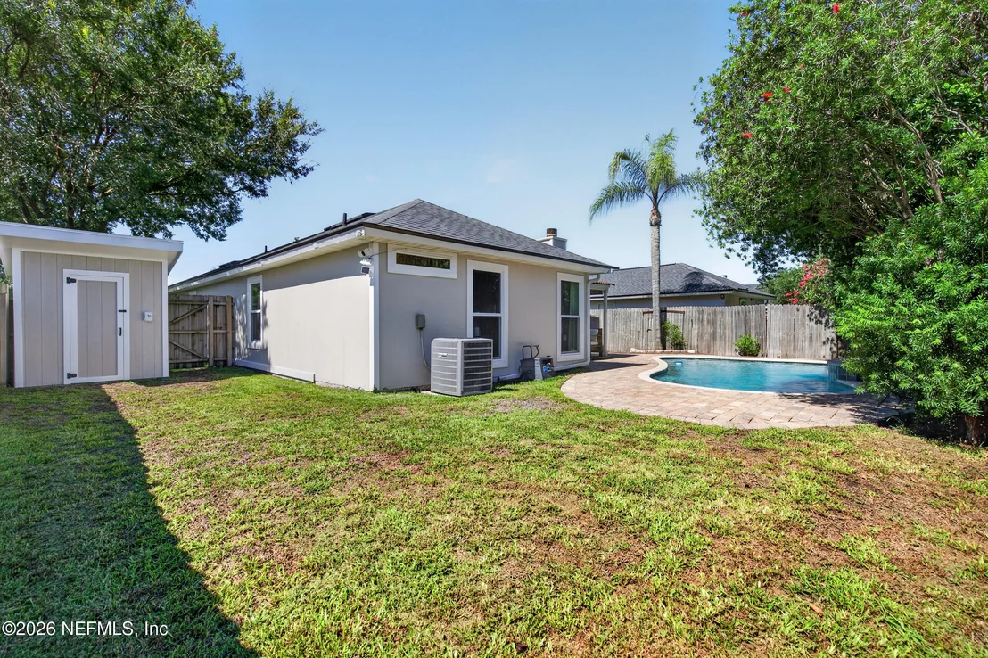 Photo of 12151 SUNCHASE Drive