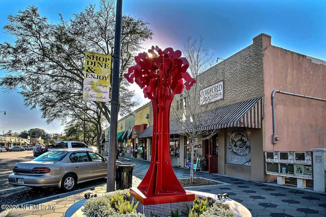 Photo of 1630 MAYVIEW Road