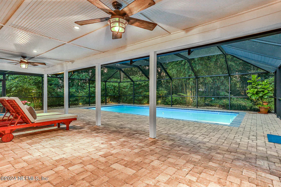 Photo of 6468 RIVER POINT Drive