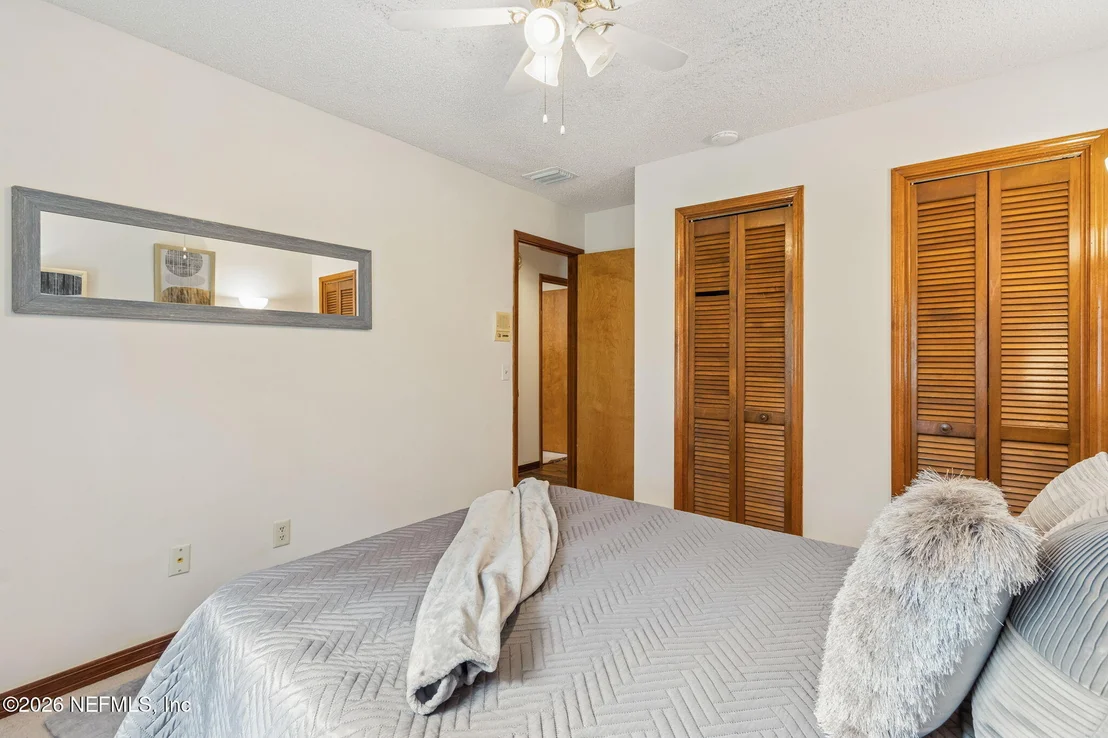 Photo of 794 CAMERON Drive