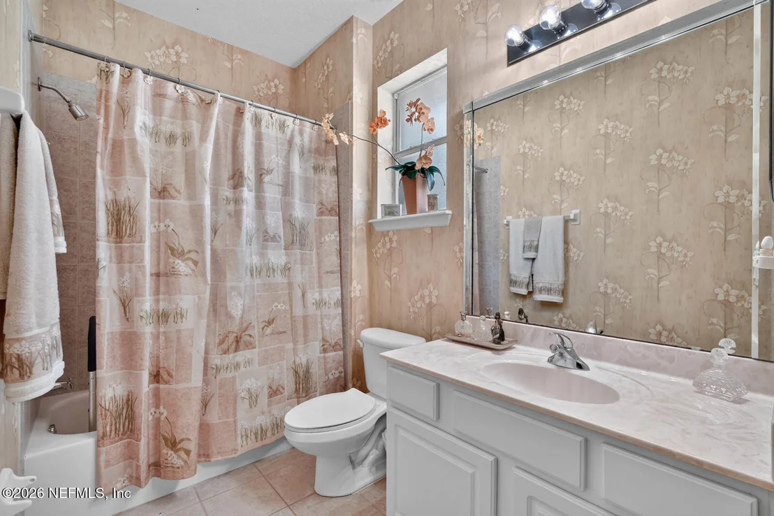 Photo of 832 RILEY Lane